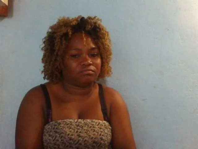 Live sex webcam photo for Pascalinnah #277364208