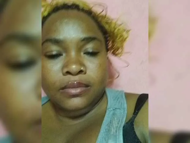 Live sex webcam photo for Pascalinnah #277609521