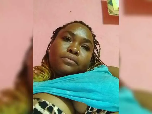 Live sex webcam photo for Pascalinnah #277672186