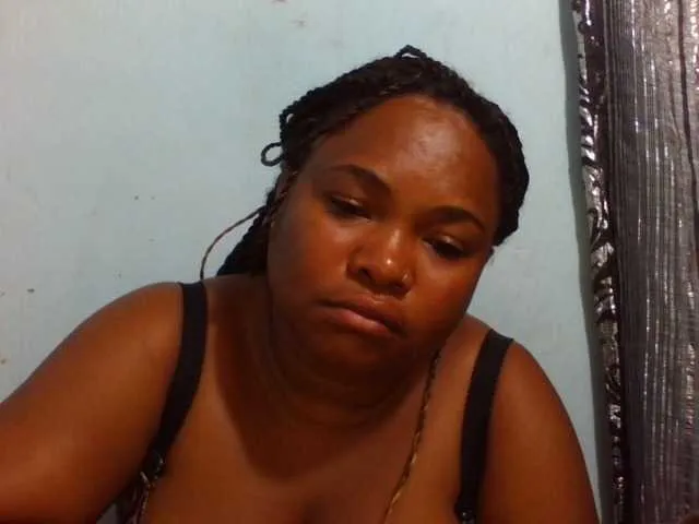 Live sex webcam photo for Pascalinnah #277786833