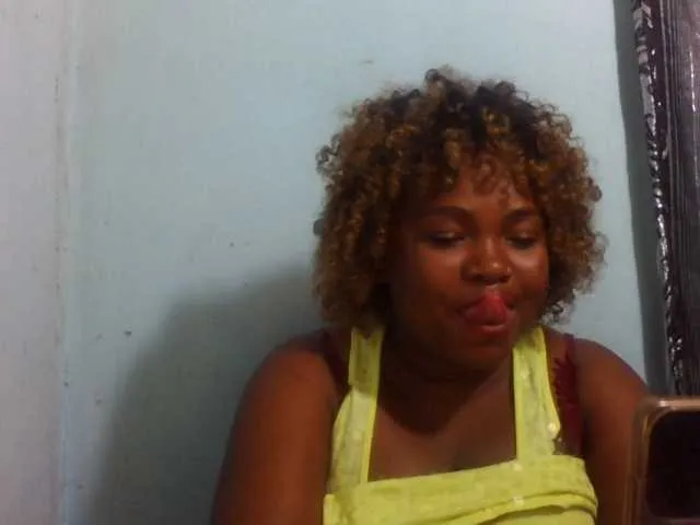 Live sex webcam photo for Pascalinnah #277851360