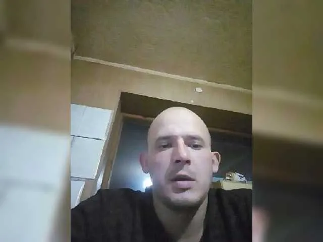 Live sex webcam photo for PashaSilantie #276499358