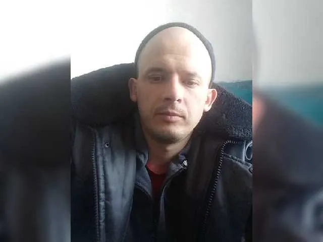 Live sex webcam photo for PashaSilantie #277474998