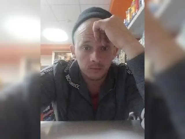 Live sex webcam photo for PashaSilantie #277478288