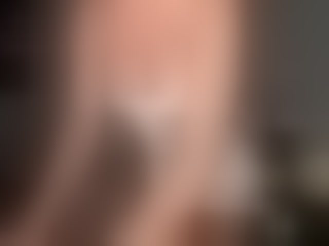 Live sex webcam photo for PassionFruittt #294025707