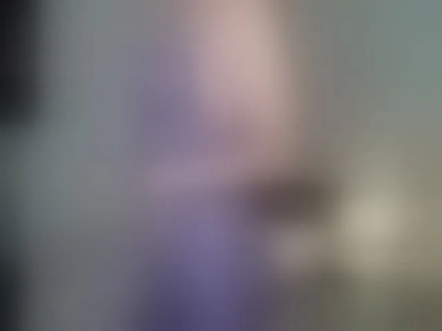 Live sex webcam photo for PassionFruittt #294037651