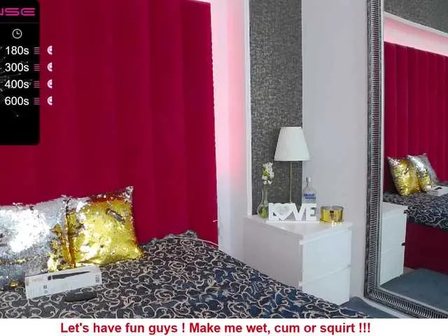 Live sex webcam photo for PassioneRossa #272628340