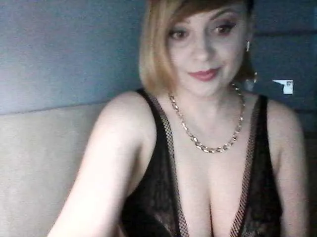 Live sex webcam photo for PatriciaAdams #275554770