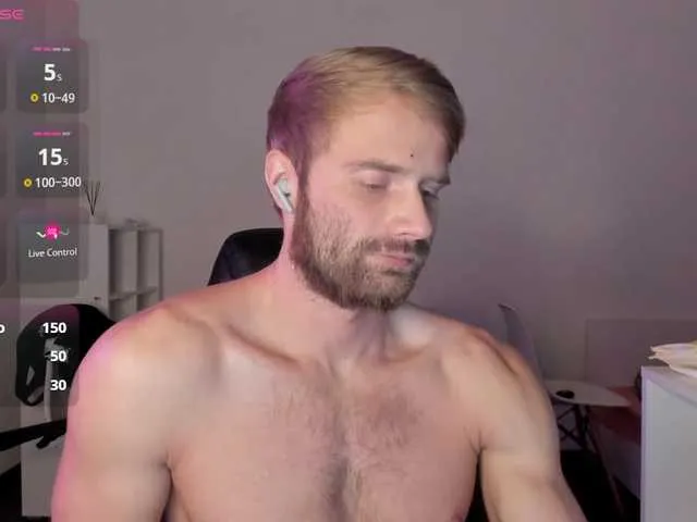 Live sex webcam photo for Paul-Rolex #293059736