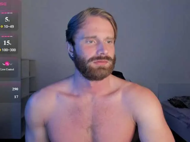 Live sex webcam photo for Paul-Rolex #293517508