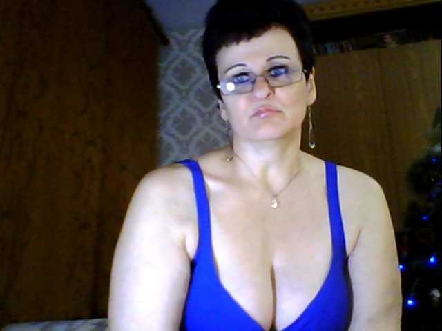 Live sex webcam photo for PaulaGolden #287932922