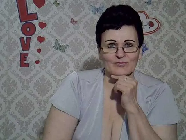 Live sex webcam photo for PaulaGolden #290401630