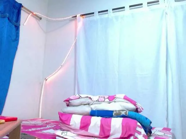 Live sex webcam photo for Pauliarenas #290436972