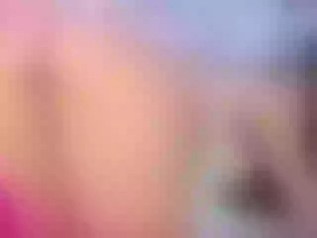 Live sex webcam photo for PaulinRoss #271938219