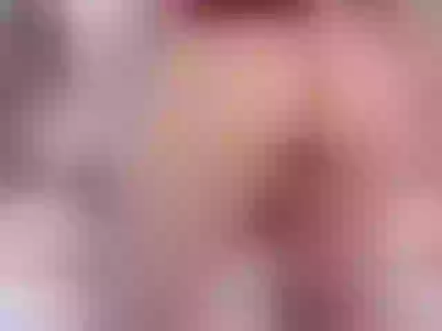 Live sex webcam photo for PaulinRoss #291518100
