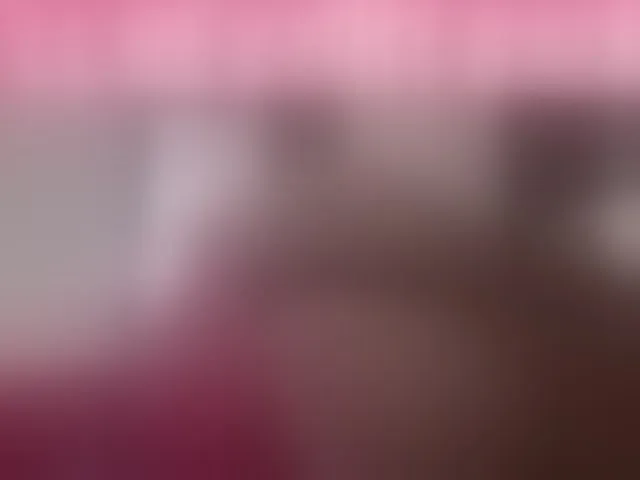 Live sex webcam photo for PaulinRoss #293824240