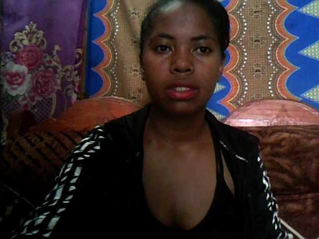 Live sex webcam photo for Paulina-1 #277734696