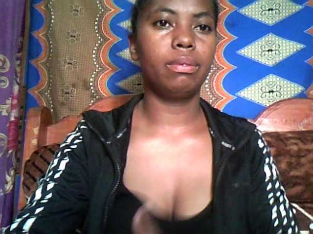 Live sex webcam photo for Paulina-1 #277741933