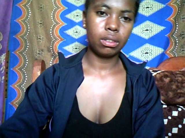 Live sex webcam photo for Paulina-1 #277768603