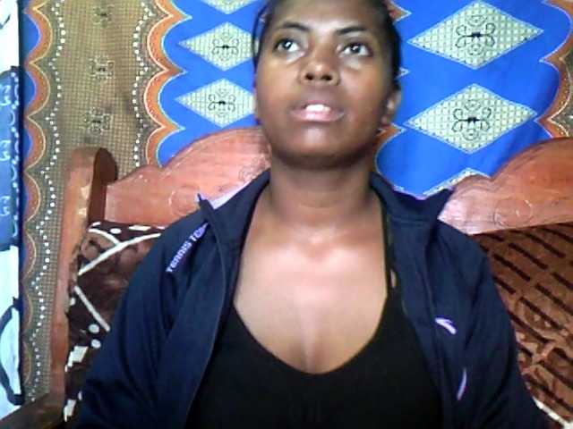 Live sex webcam photo for Paulina-1 #277887531