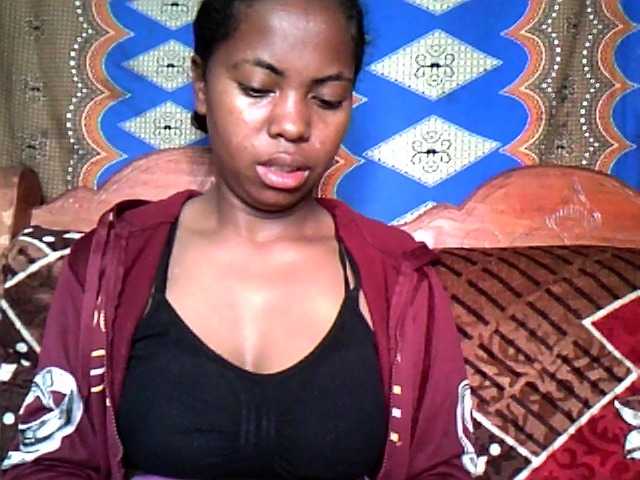 Live sex webcam photo for Paulina-1 #277899401