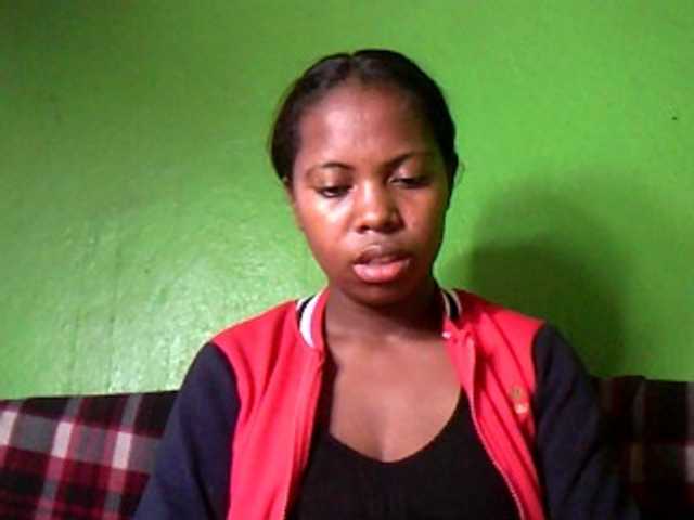 Live sex webcam photo for Paulina-1 #277964576