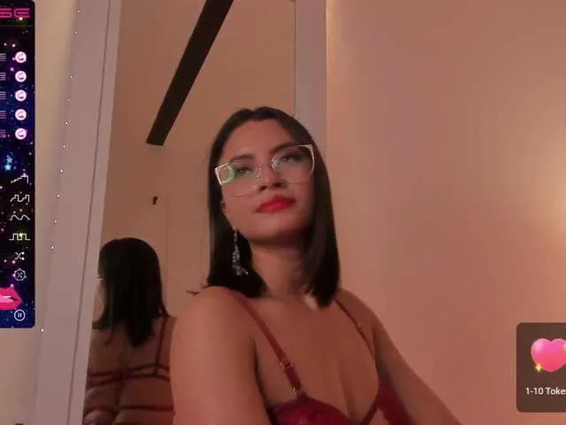 Live sex webcam photo for PaulinaBelush #274642127