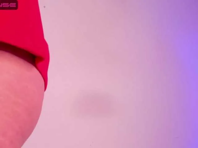 Live sex webcam photo for PaulinaBelush #275586510