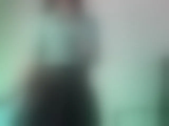Live sex webcam photo for PaulinaBelush #294077701