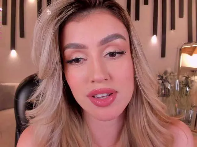 Live sex webcam photo for PaulinaSantos1 #290188560
