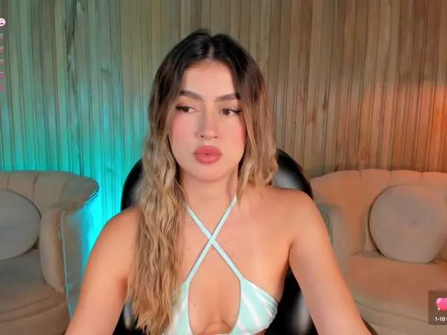 Live sex webcam photo for PaulinaSantos1 #290880406
