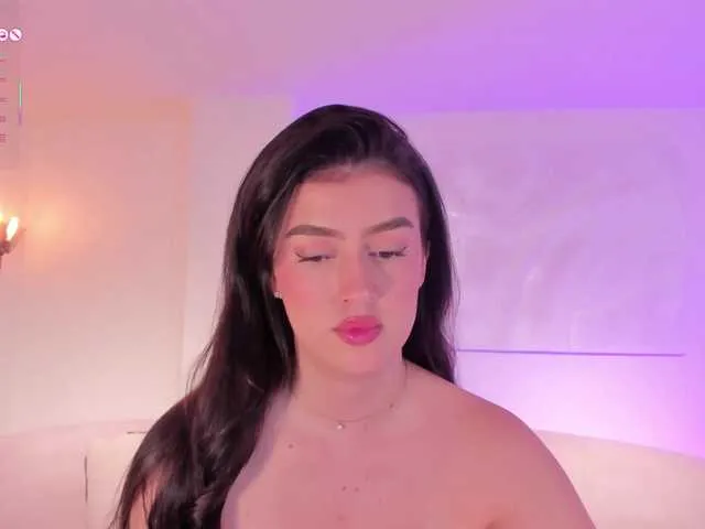 Live sex webcam photo for PaulinaSantos1 #292287141