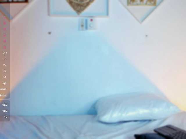 Live sex webcam photo for PaulinaTaylor #290237174