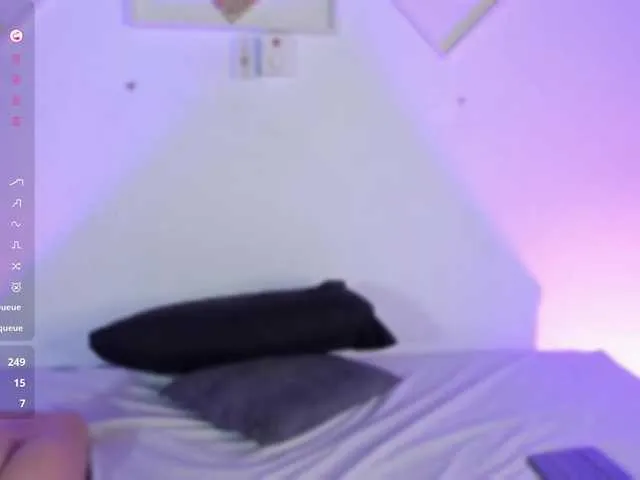 Live sex webcam photo for PaulinaTaylor #290249878