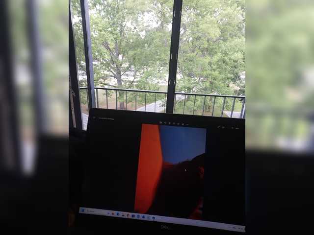 Live sex webcam photo for Pavarotis #275605571