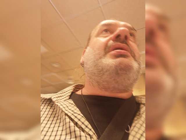 Live sex webcam photo for Pavarotis #276188588