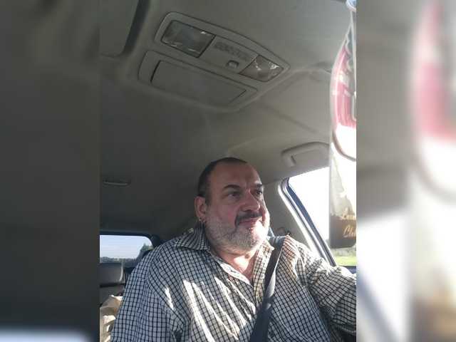 Live sex webcam photo for Pavarotis #276190096