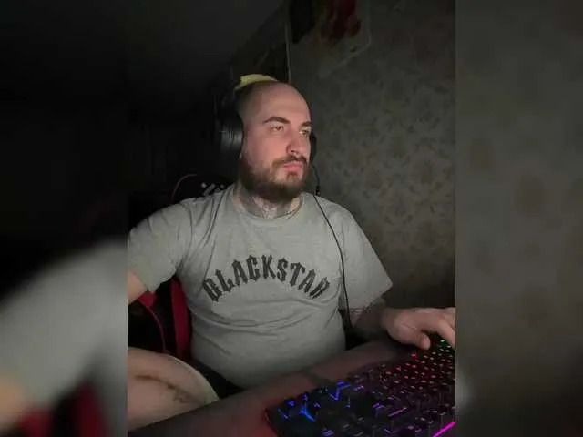 Live sex webcam photo for Pavl0dar #291005923