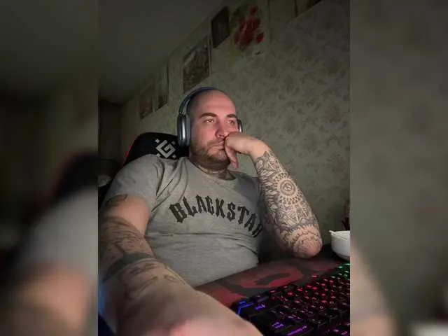 Live sex webcam photo for Pavl0dar #291073869