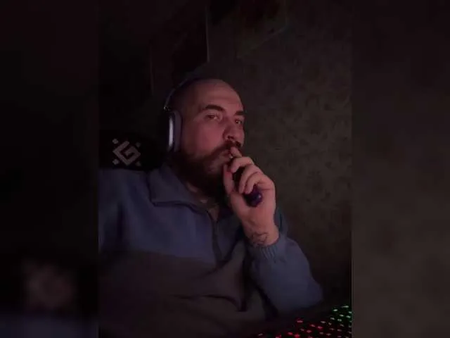 Live sex webcam photo for Pavl0dar #291367789