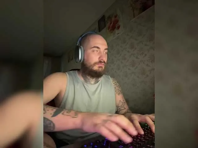 Live sex webcam photo for Pavl0dar #291570424