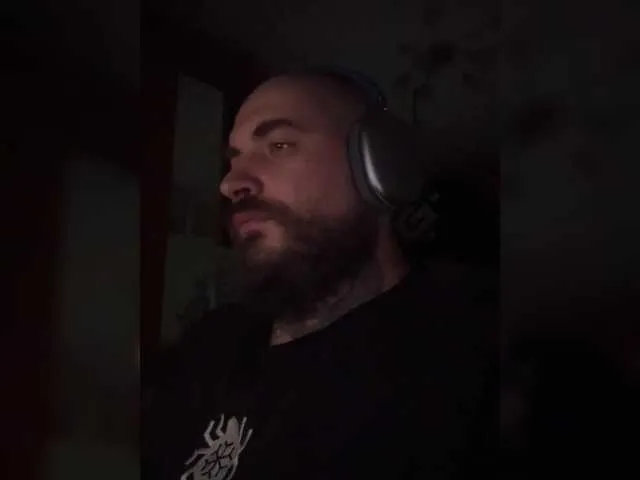 Live sex webcam photo for Pavl0dar #292356369