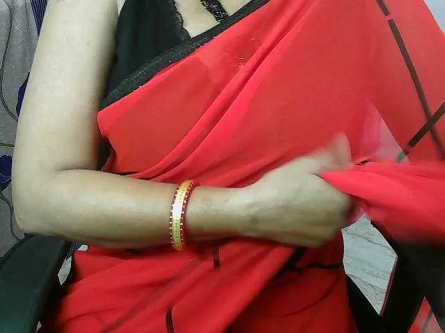 Live sex webcam photo for Payalx #276396368