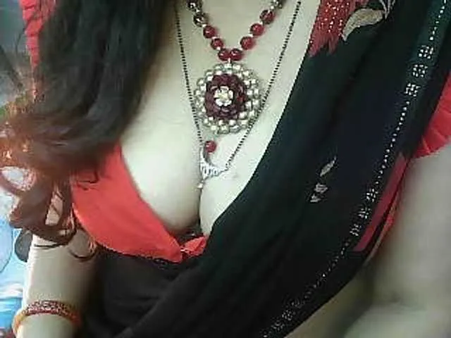 Live sex webcam photo for Payalx #277144374