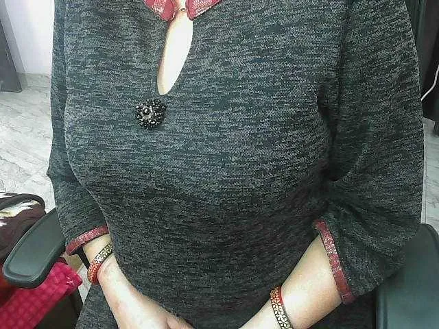 Live sex webcam photo for Payalx #277260953