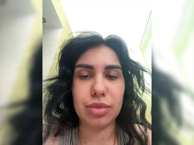 Live sex webcam photo for Pe4enka7 #277874631