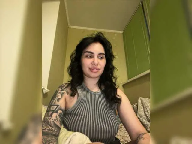 Live sex webcam photo for Pe4enka7 #277876494