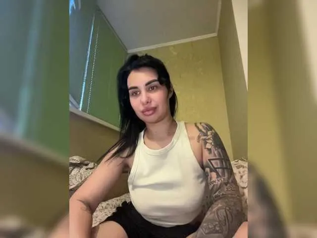 Live sex webcam photo for Pe4enka7 #282812534