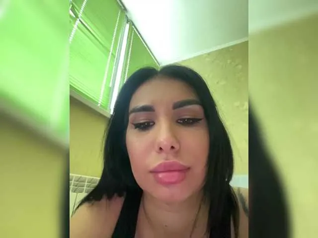 Live sex webcam photo for Pe4enka7 #288313088