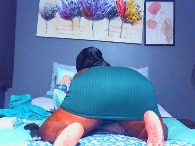 Live sex webcam photo for PearBlu38 #290915976